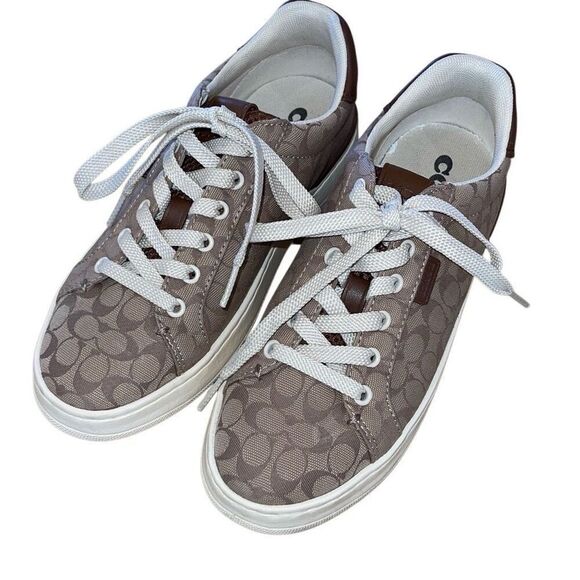 Coach Signature Low Top Sneaker Size 6 Tan Beige Brown - Picture 1 of 8